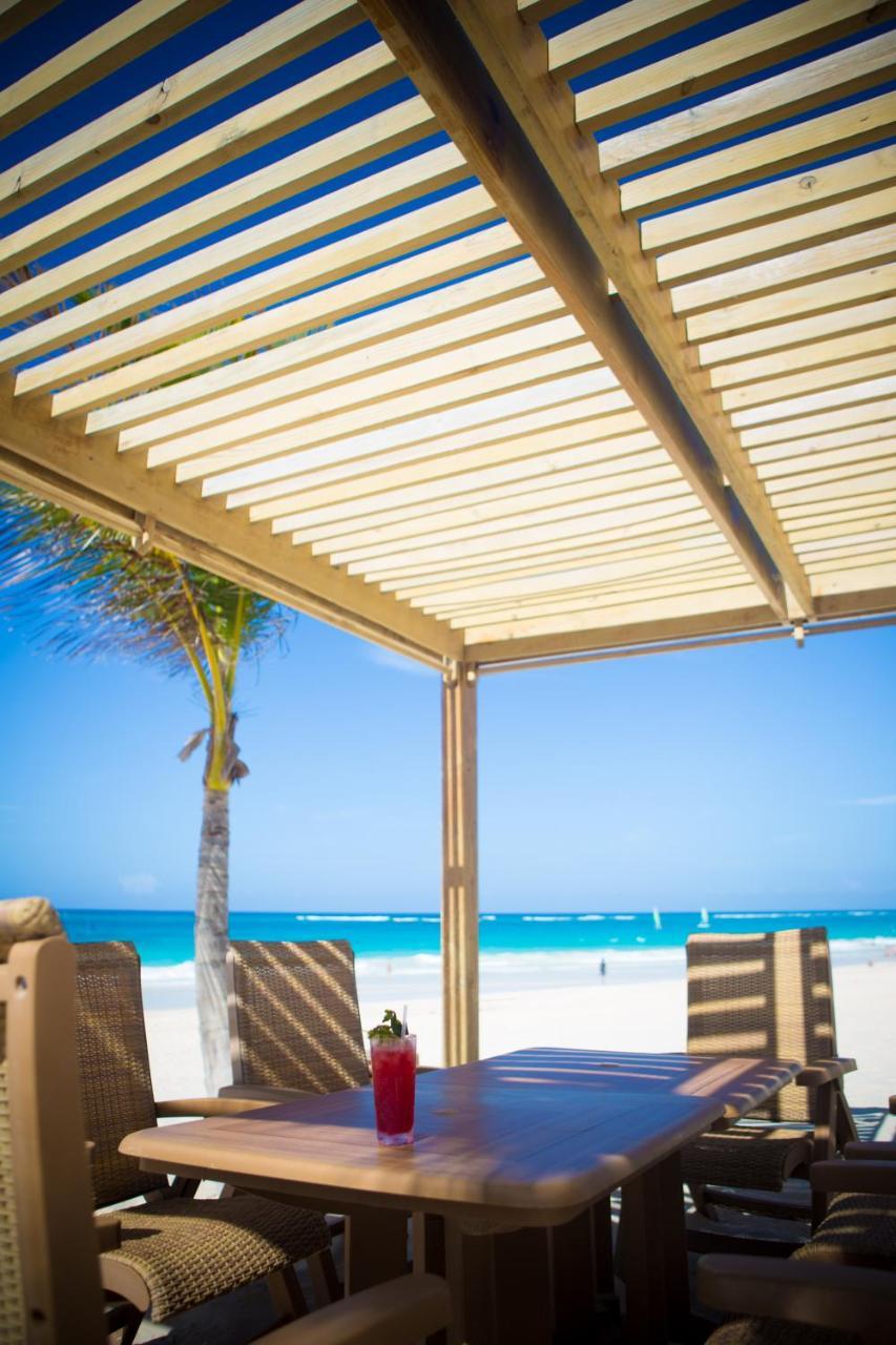 Coral House Hotel 4*